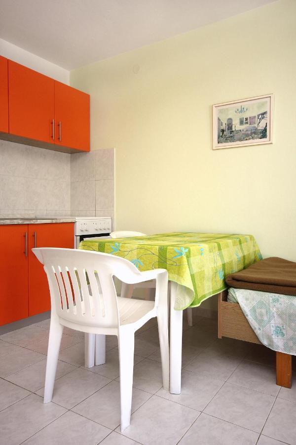 Apartment Tri Zala 174B Zrnovo Exterior foto